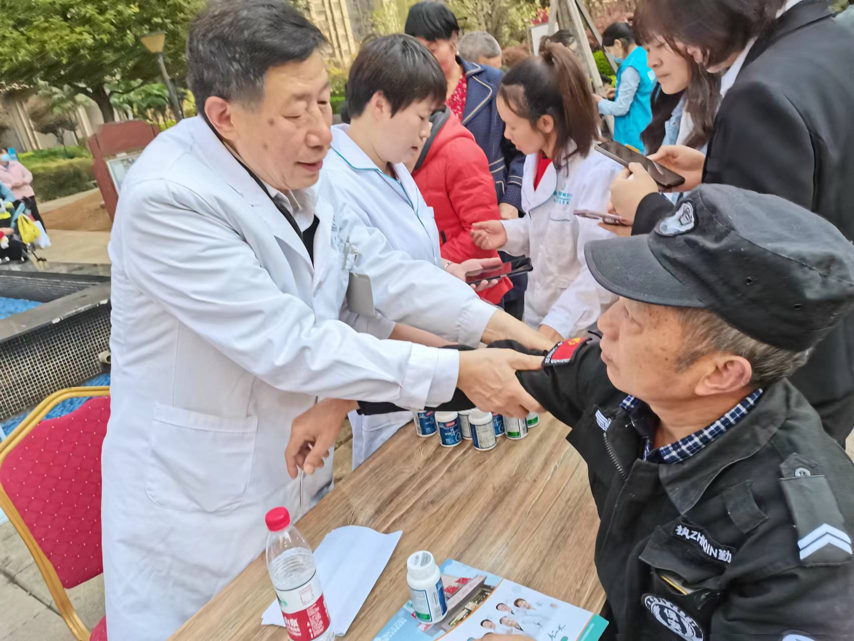 浙江最新24小时高价回收医保长沙方法分析(最方便真实的浙江长沙医废处理方法)